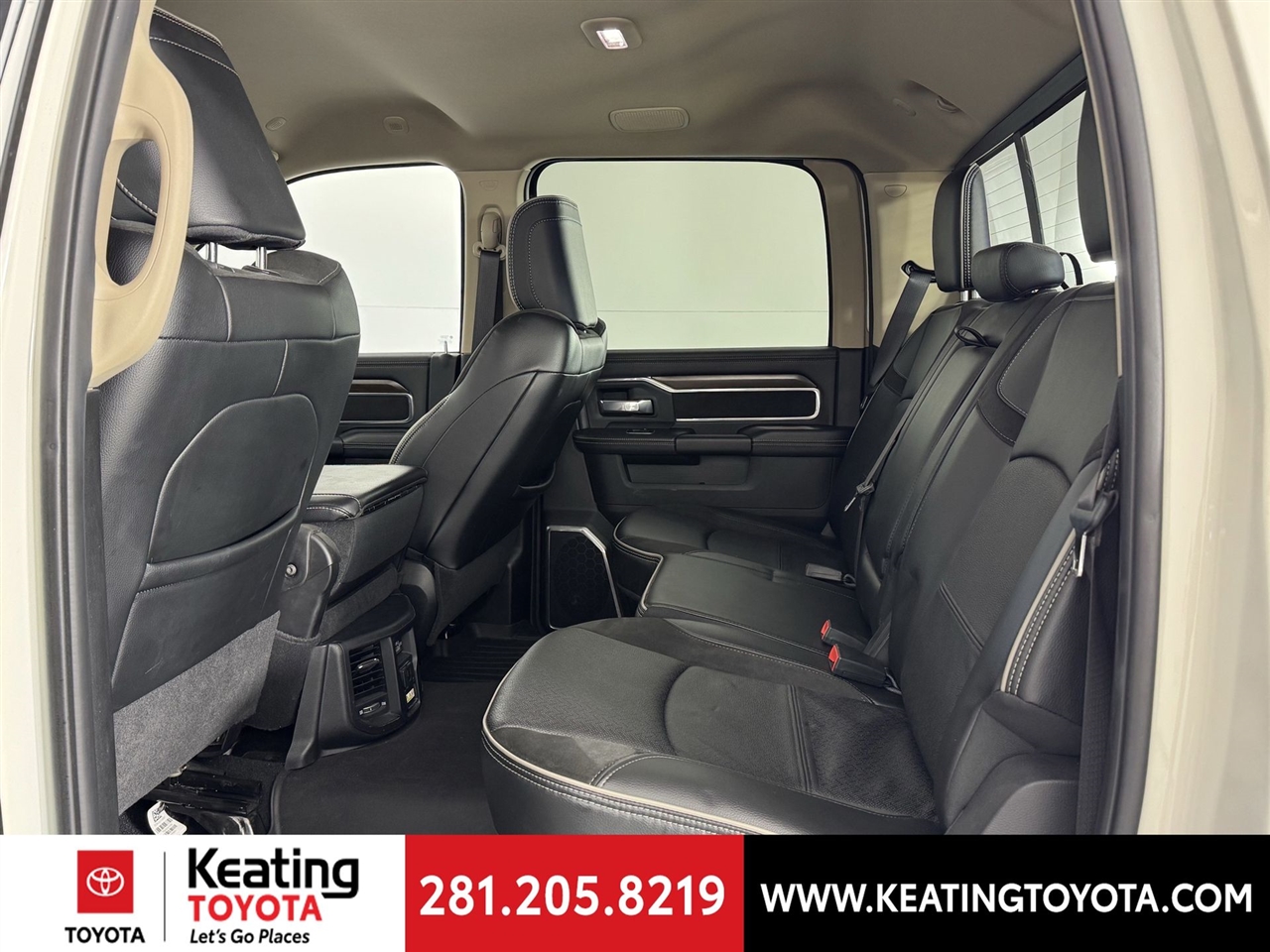 RAM 3500 Laramie Crew Cab LWB 4WD DRW 2022