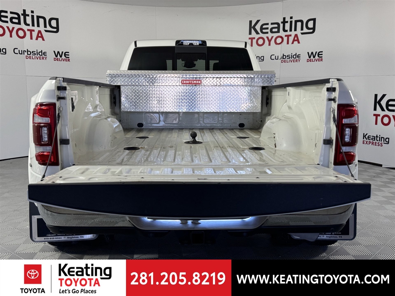 RAM 3500 Laramie Crew Cab LWB 4WD DRW 2022