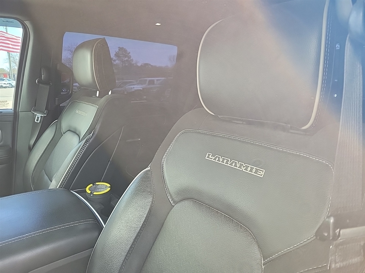 RAM 1500 Laramie Crew Cab SWB 2WD 2020