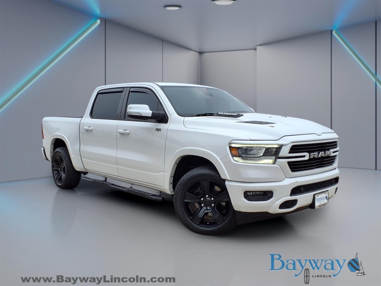 2020 RAM 1500 Laramie Crew Cab SWB 2WD