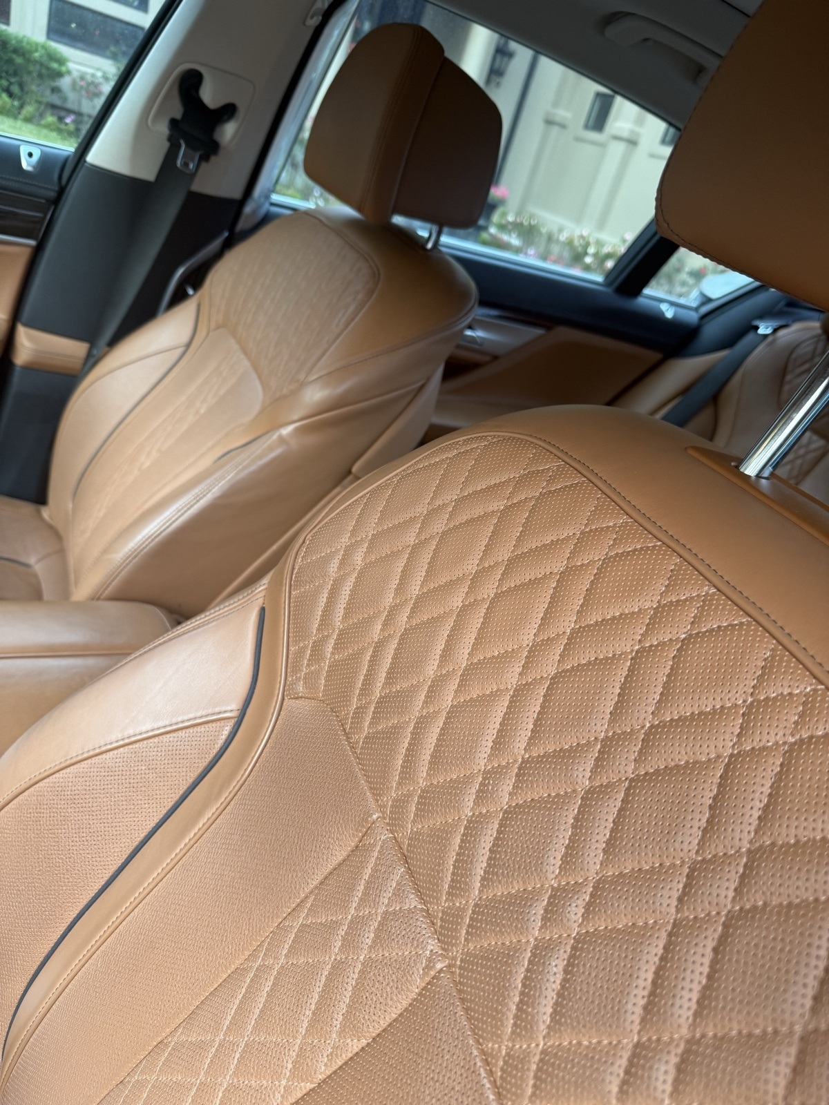 BMW 7-Series 750i 2018