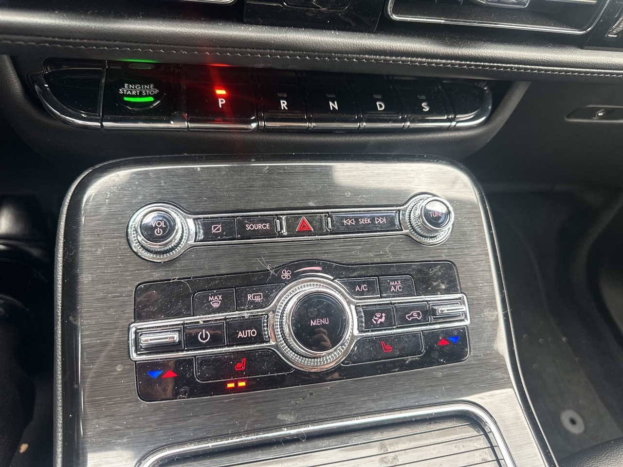 Lincoln Nautilus Base AWD 2023