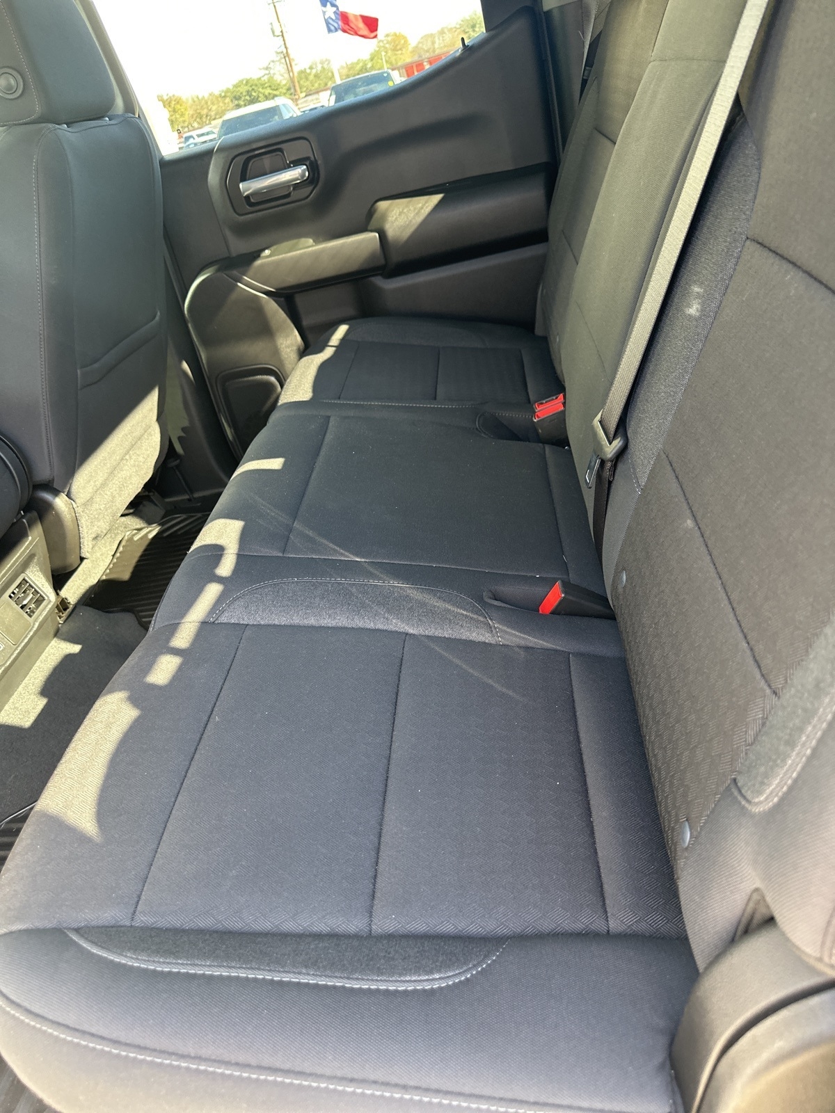 Chevrolet Silverado 1500 Custom Crew Cab 2WD 2025