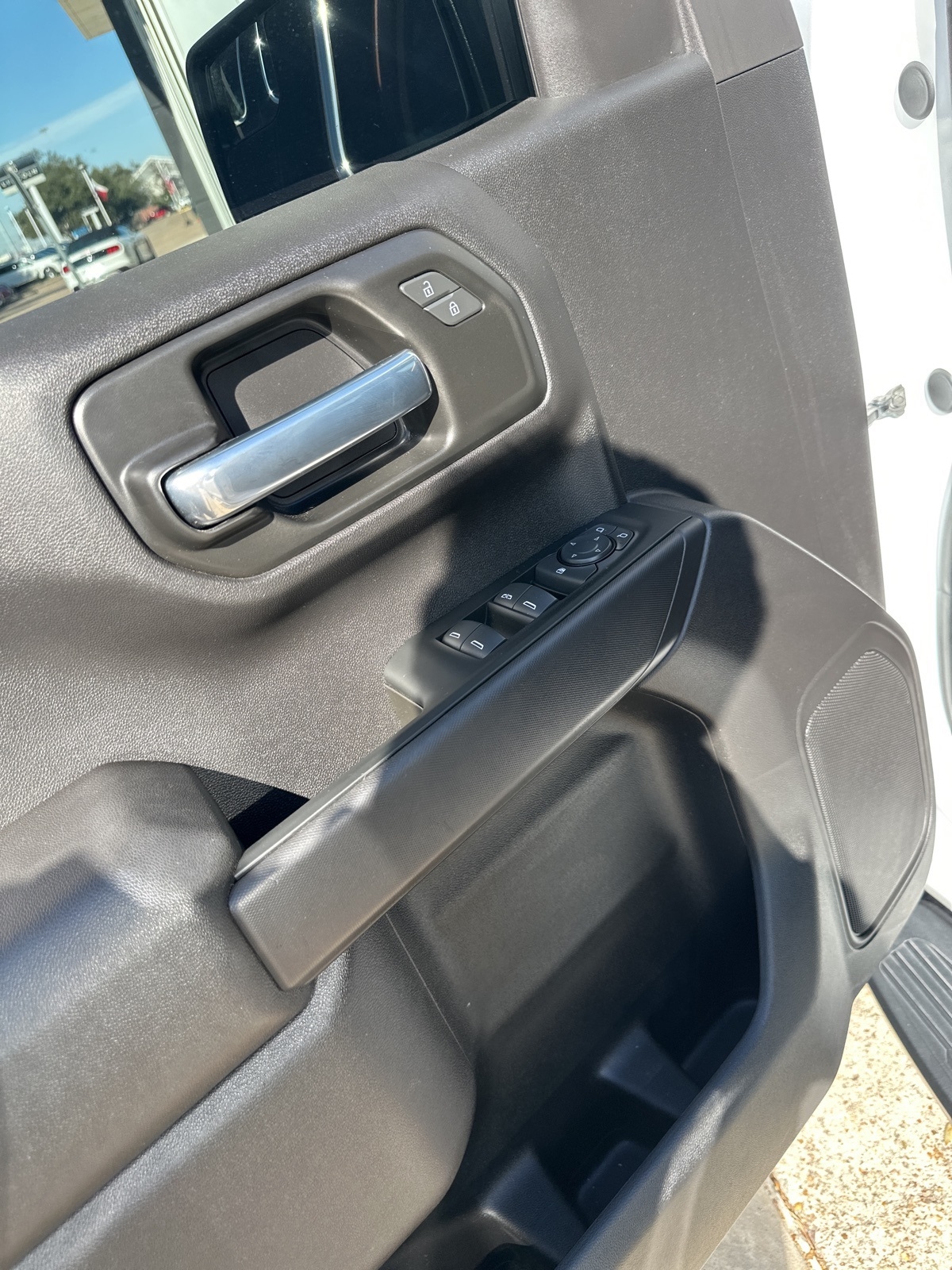 Chevrolet Silverado 1500 Custom Crew Cab 2WD 2025