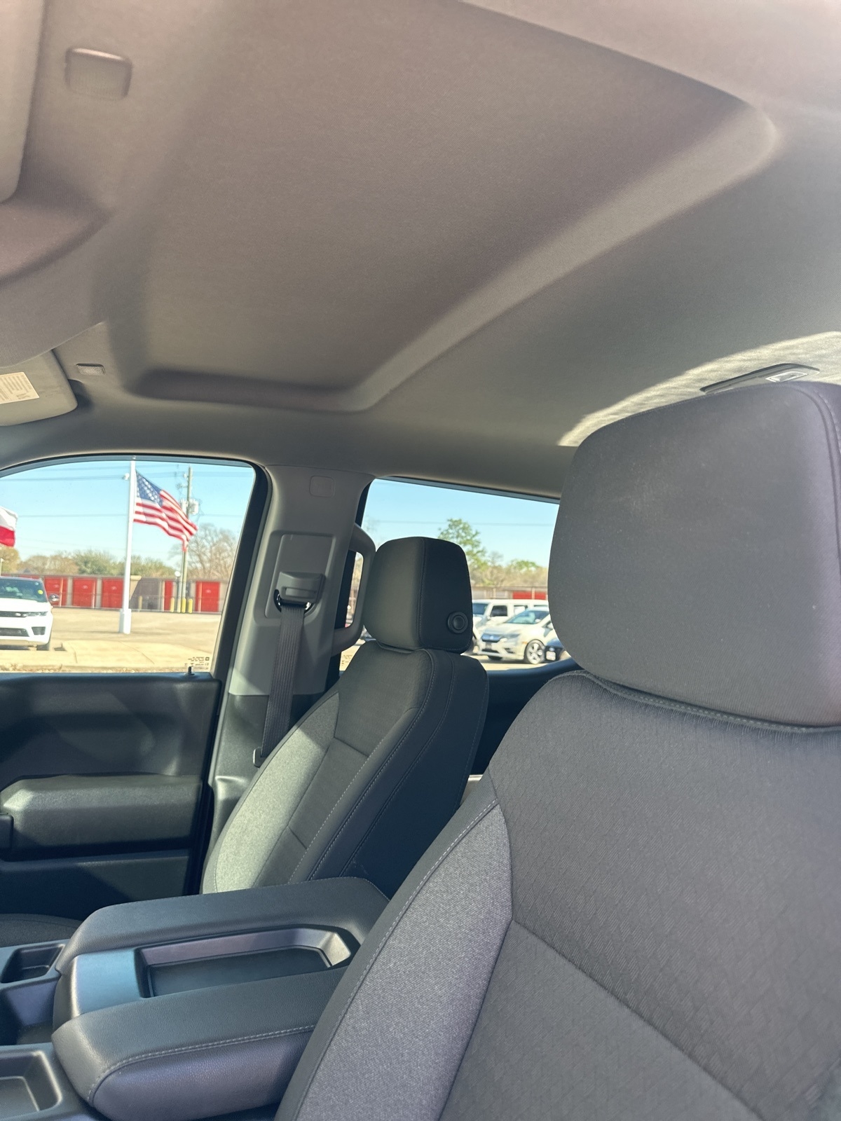 Chevrolet Silverado 1500 Custom Crew Cab 2WD 2025