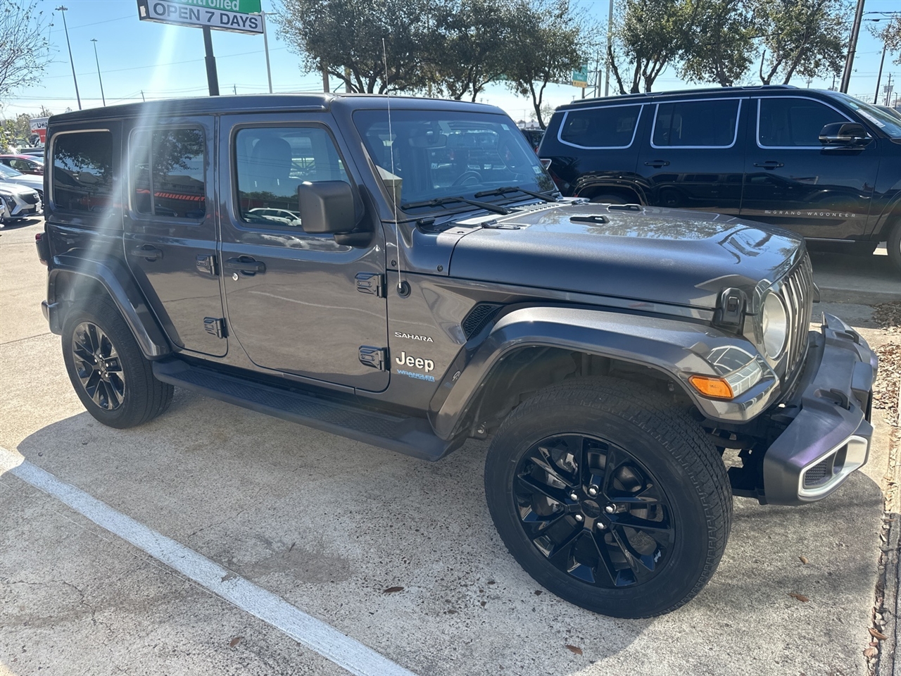 Jeep Wrangler 4xe Unlimited Sahara 2021