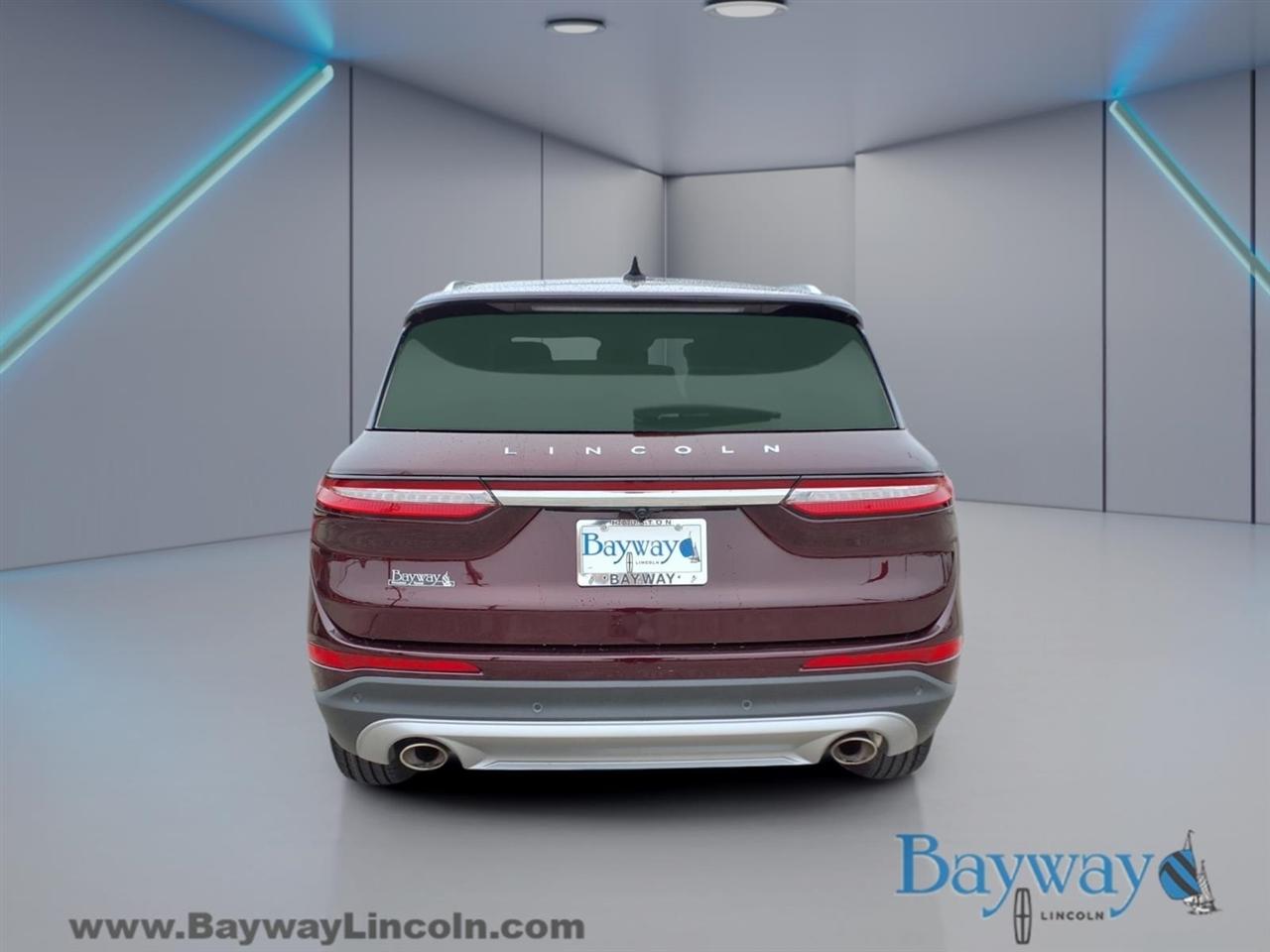 Lincoln Corsair Base 2020