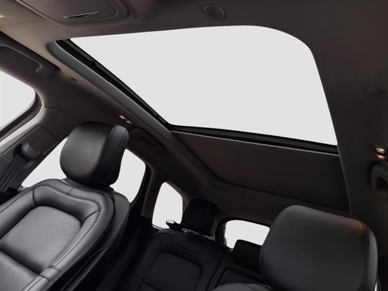 Lincoln Corsair Base 2020