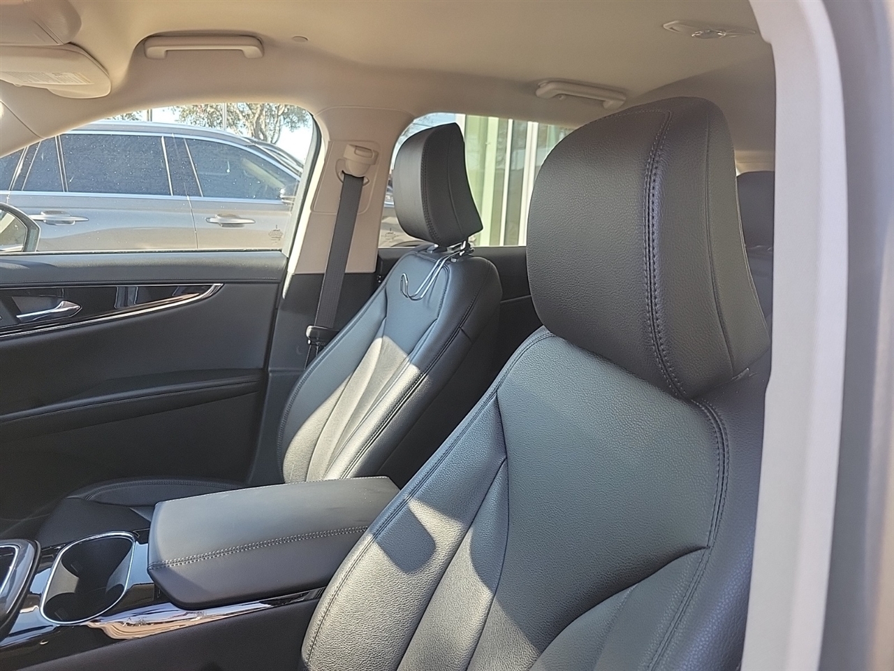 Lincoln Nautilus Base AWD 2023