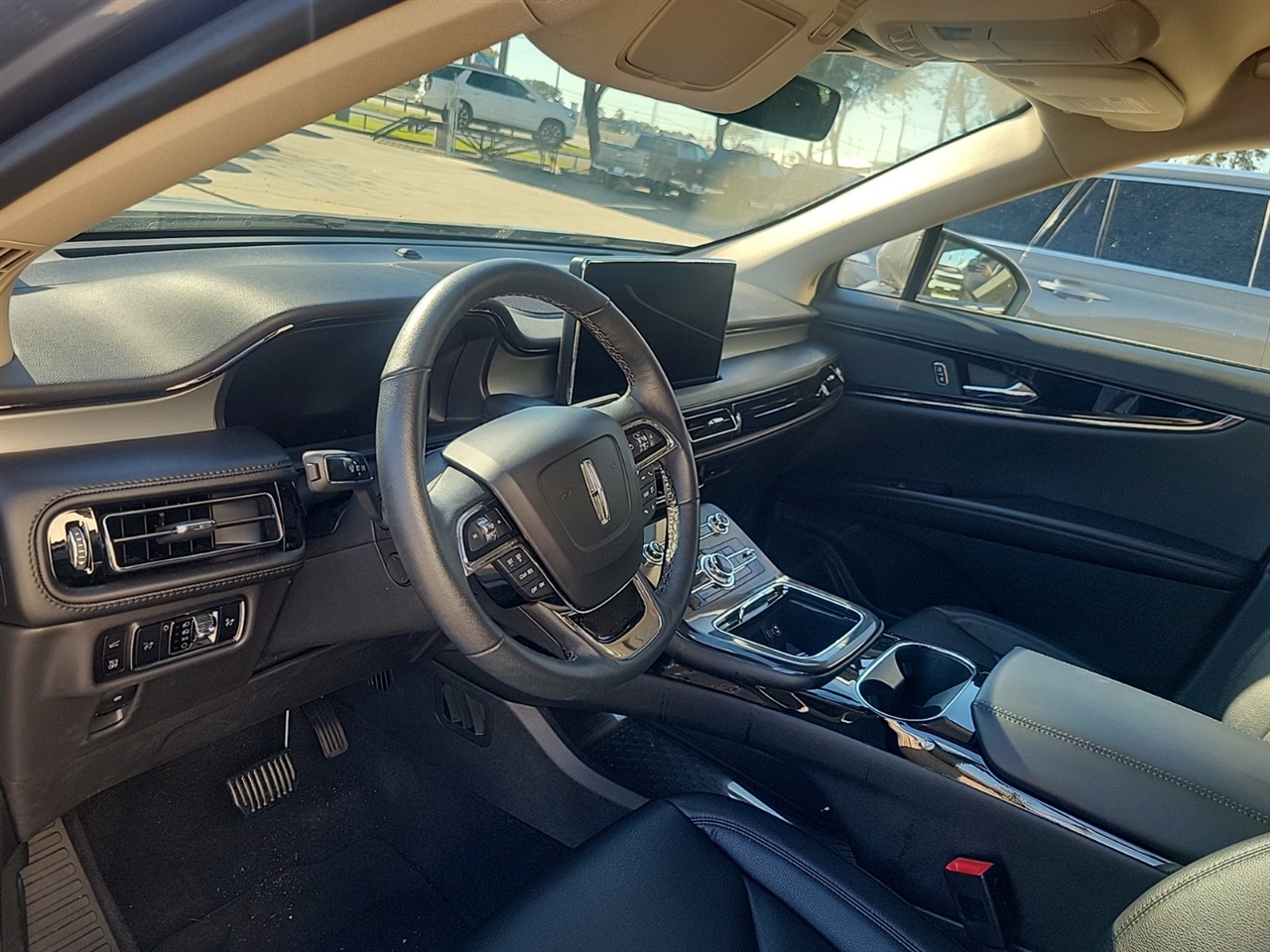 Lincoln Nautilus Base AWD 2023