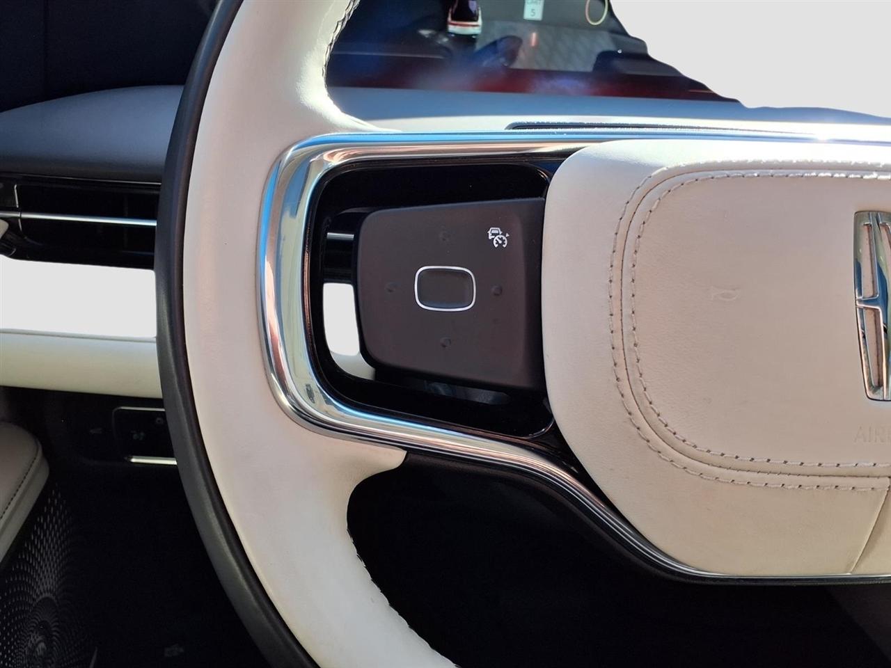 Lincoln Nautilus Black Label 2024