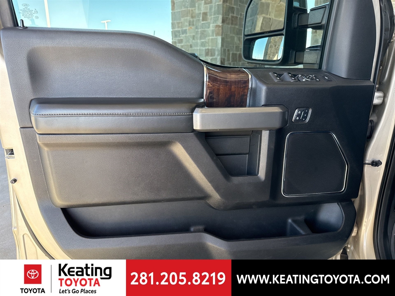 Ford F-250 SD King Ranch Crew Cab 4WD 2017