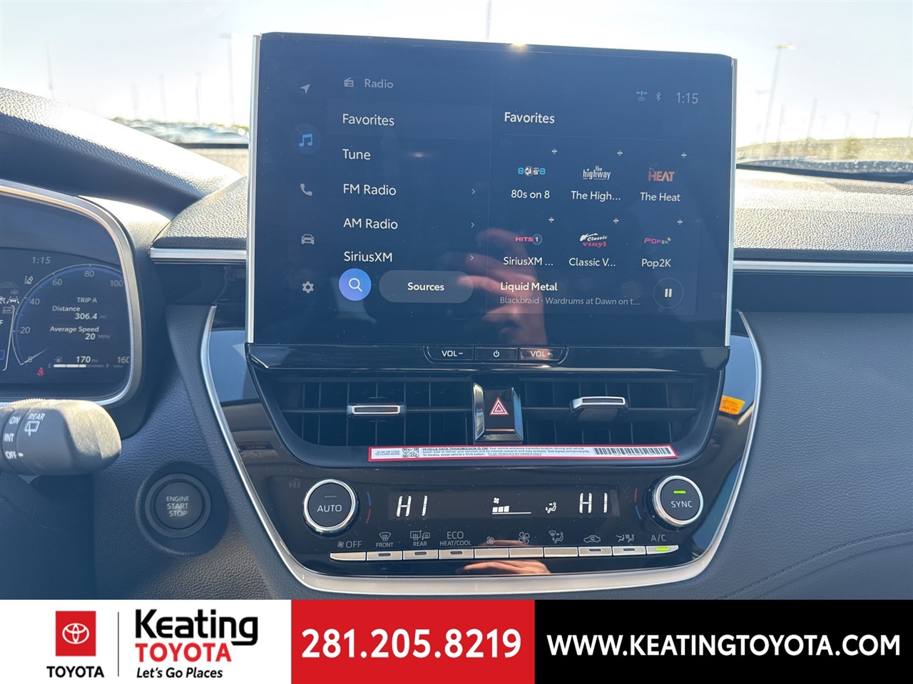 Toyota Corolla Cross XLE 2026