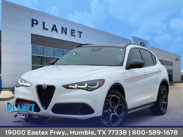 2024 Alfa Romeo Stelvio Ti