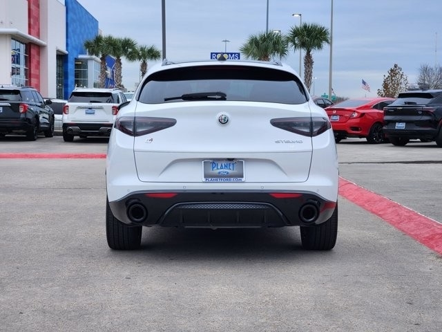 Alfa Romeo Stelvio Ti 2024