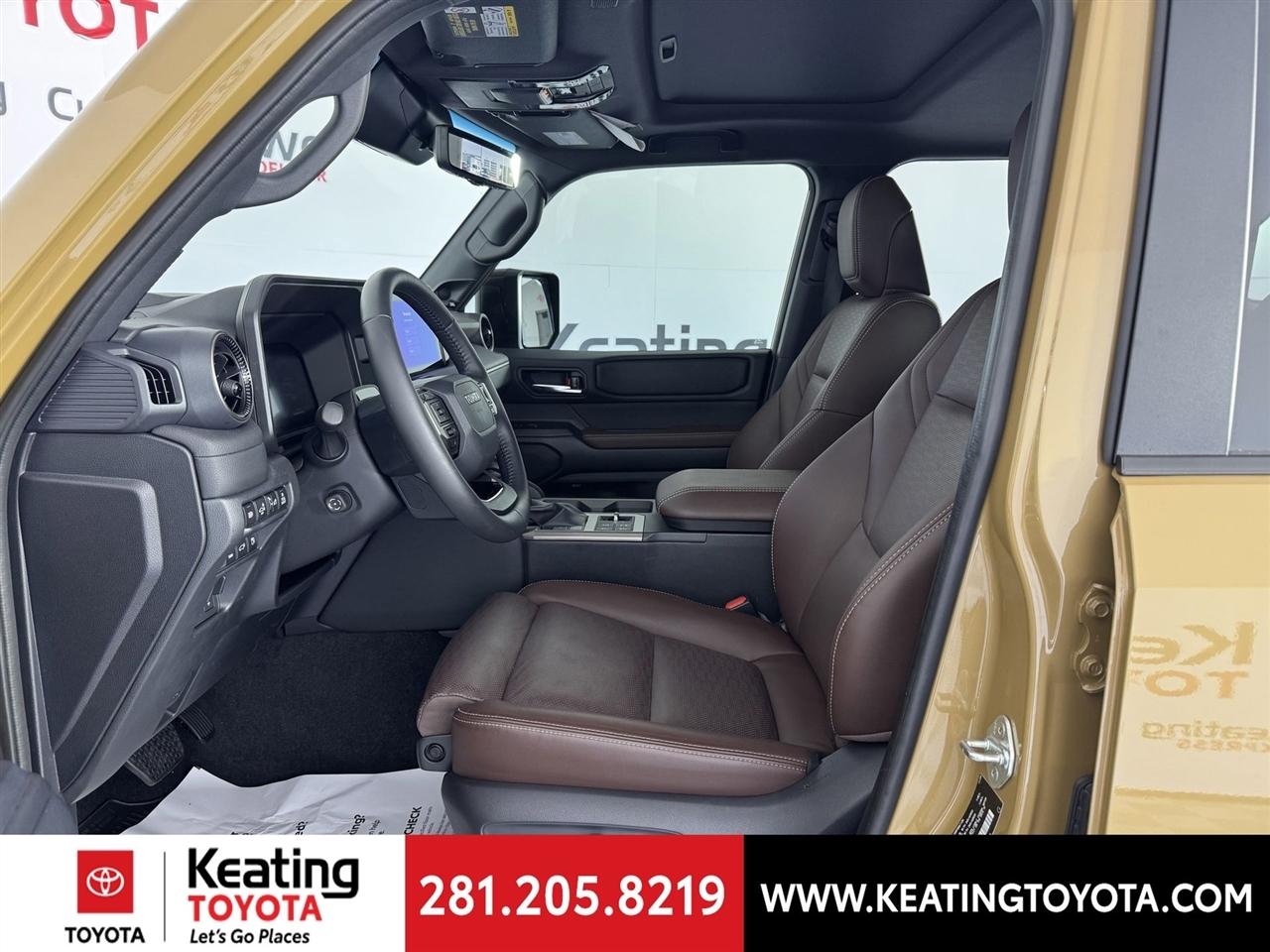 Toyota Land Cruiser Base 2025