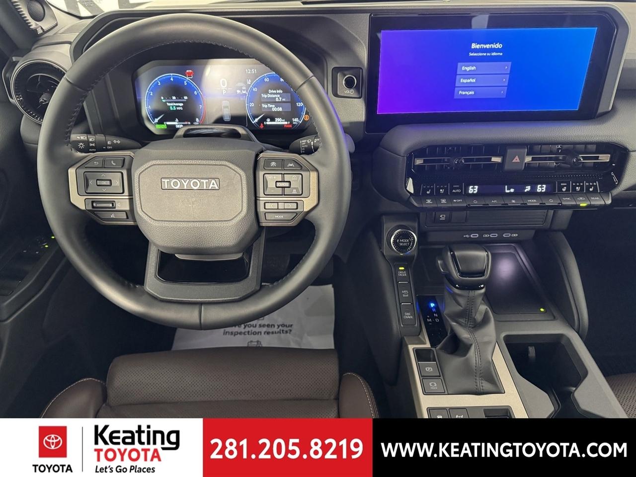 Toyota Land Cruiser Base 2025