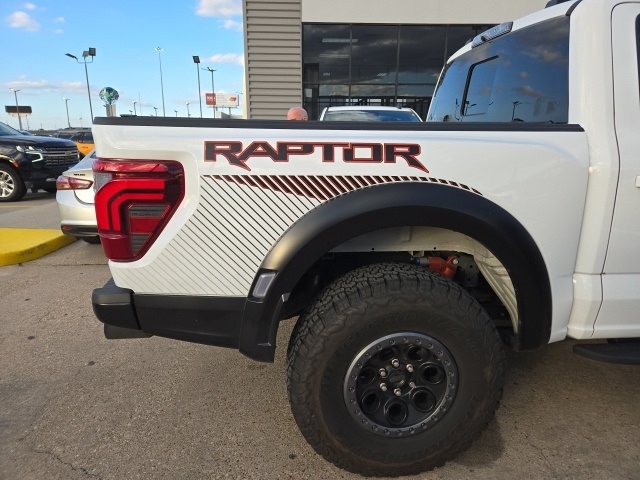 Ford F-150 Raptor SuperCrew 4WD 2024