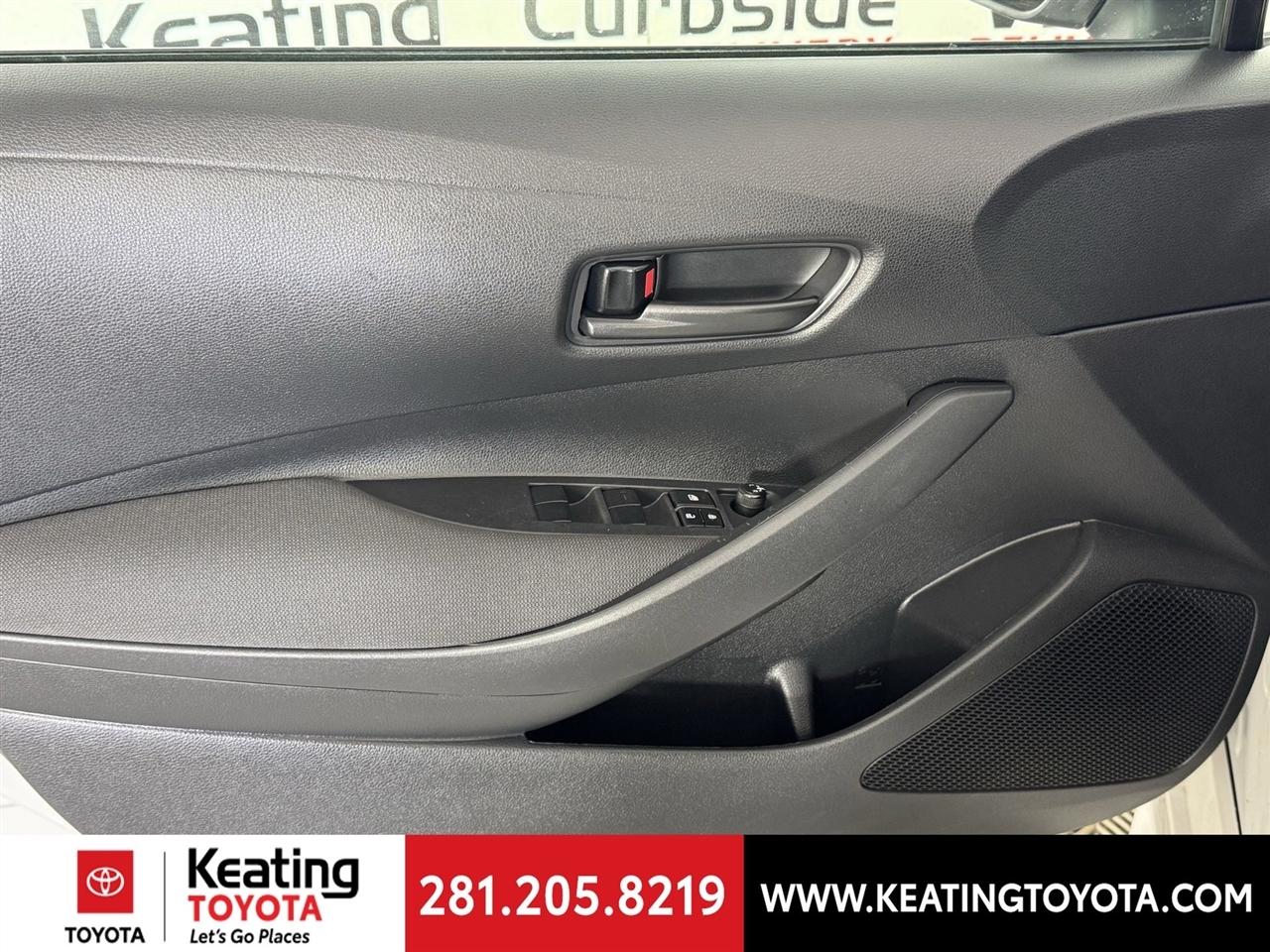 Toyota Corolla LE 2024