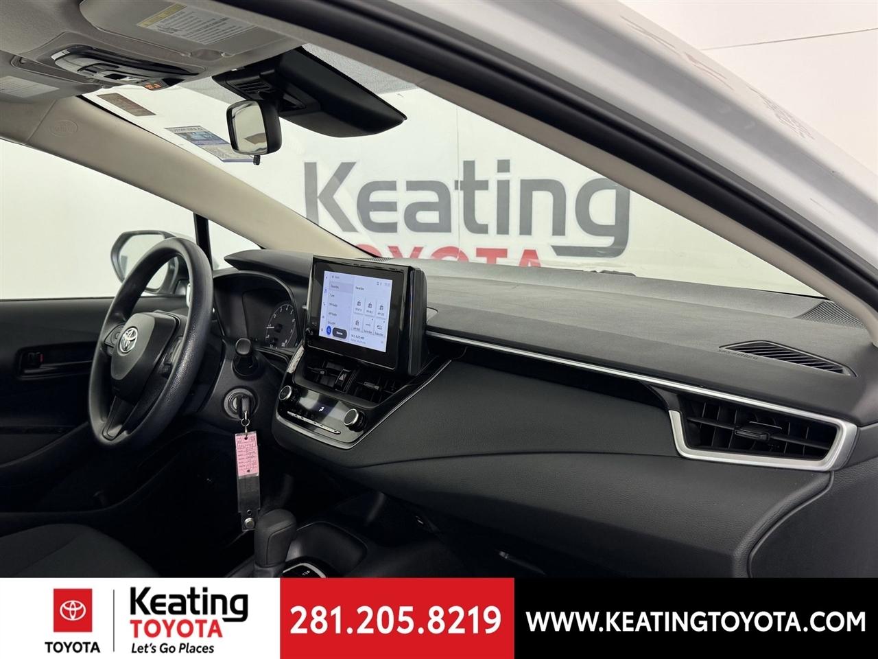 Toyota Corolla LE 2024