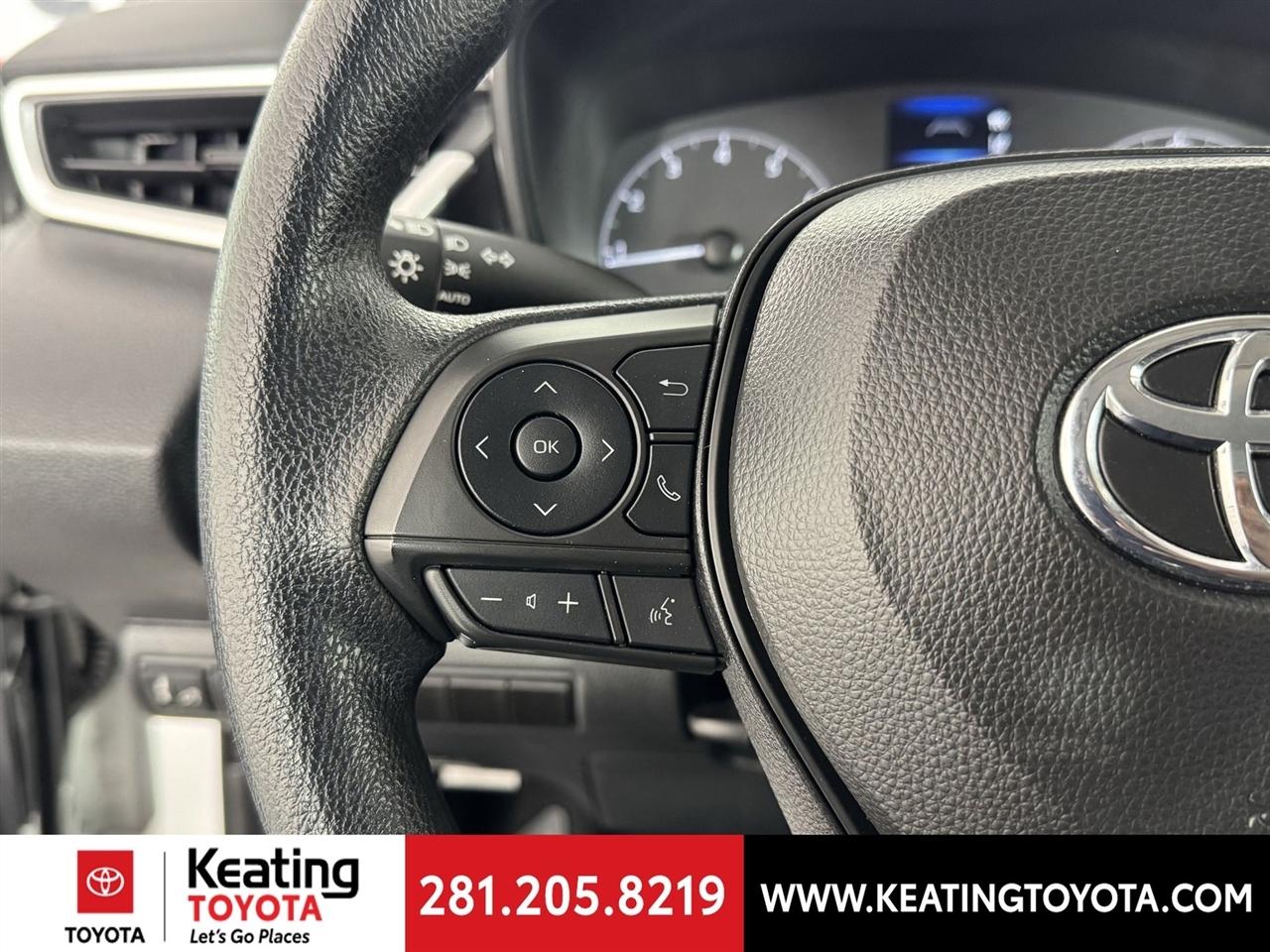 Toyota Corolla LE 2024