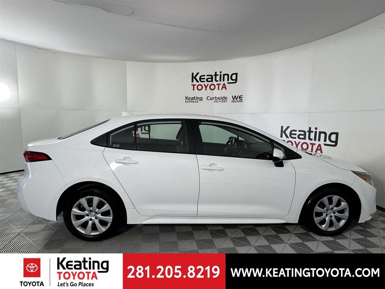 Toyota Corolla LE 2024