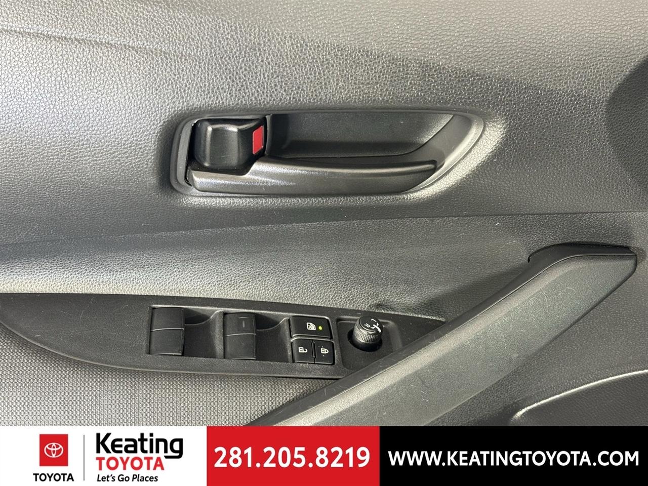 Toyota Corolla LE 2024