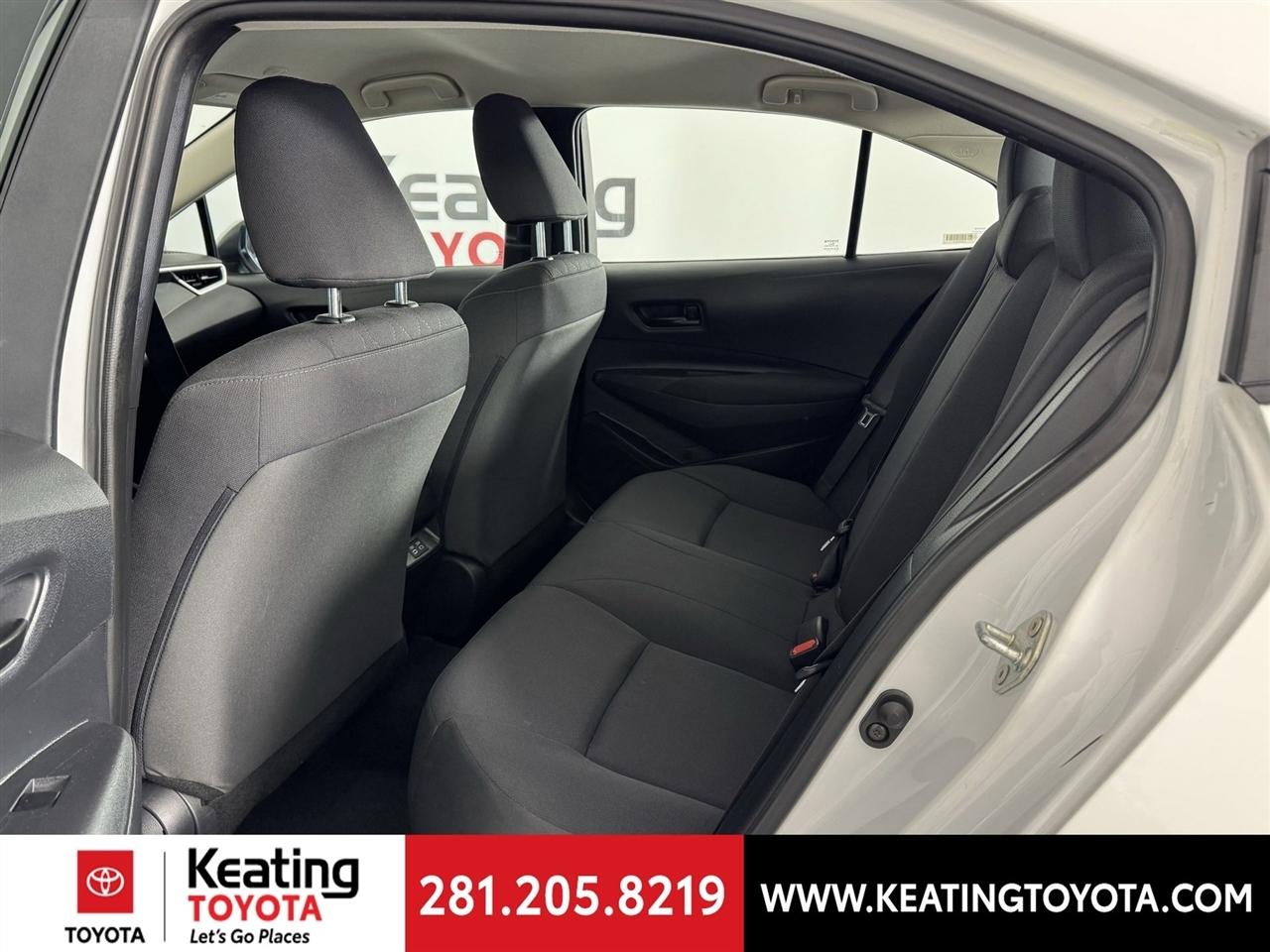 Toyota Corolla LE 2024