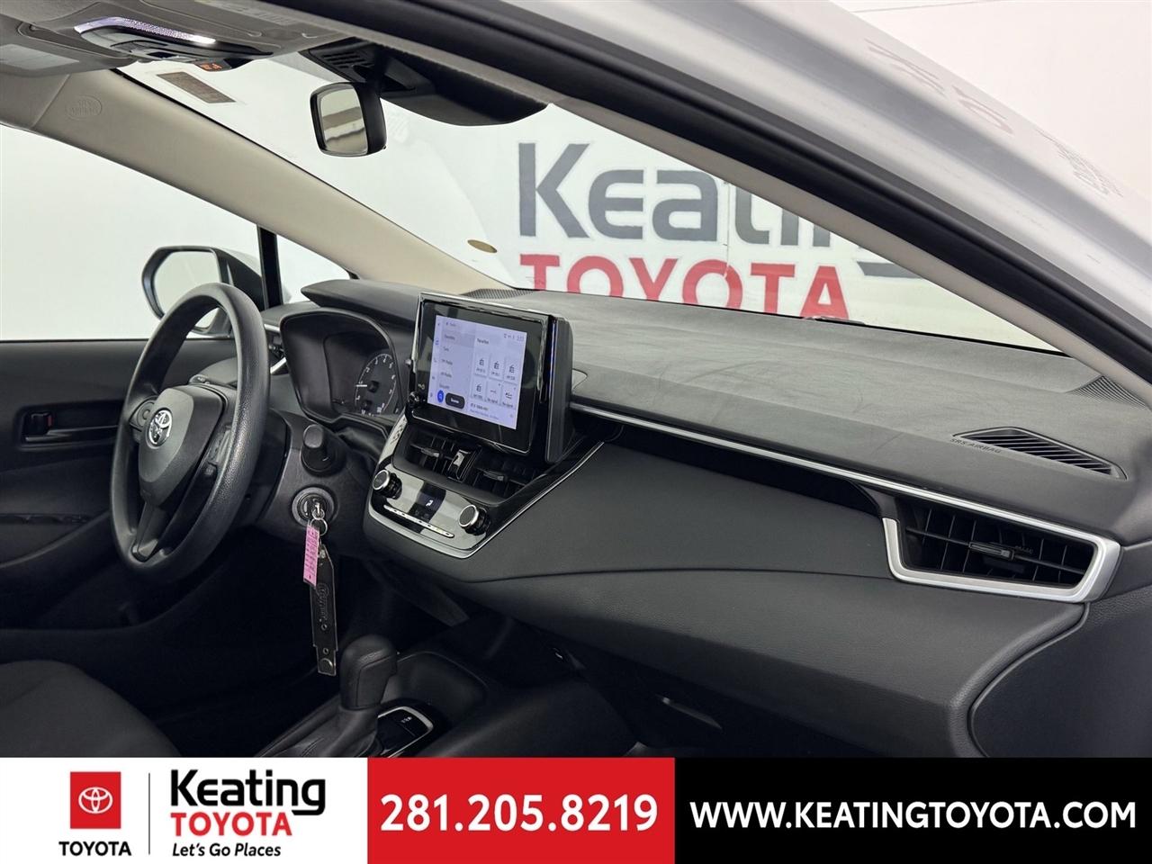 Toyota Corolla LE 2024