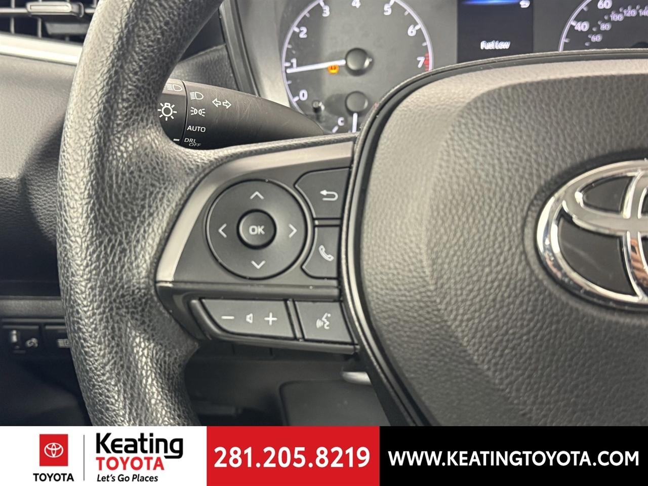 Toyota Corolla LE 2024