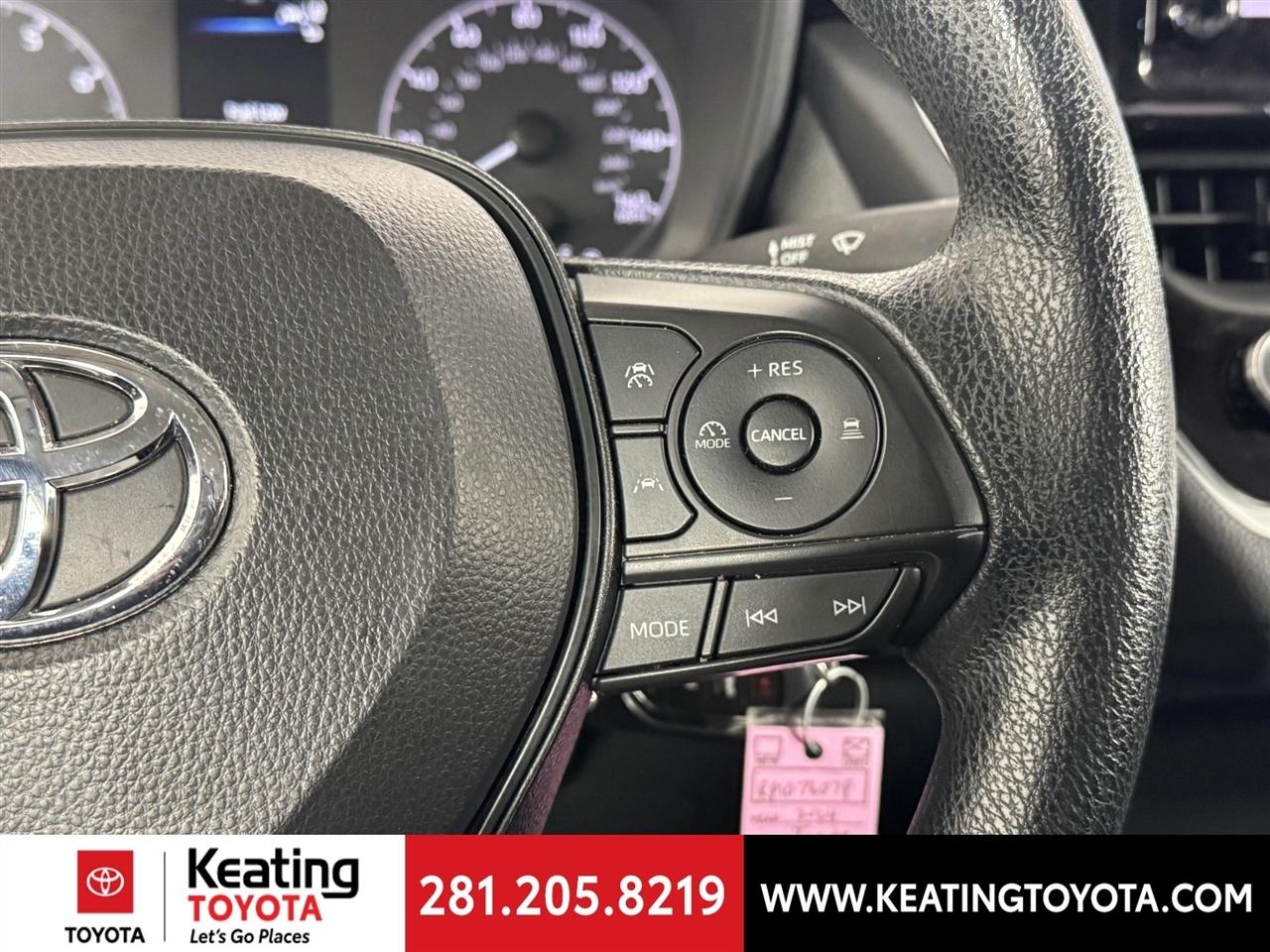 Toyota Corolla LE 2024