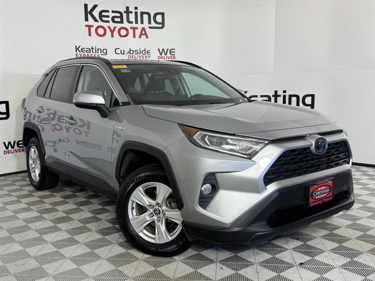 Toyota RAV4 Hybrid XLE 2021
