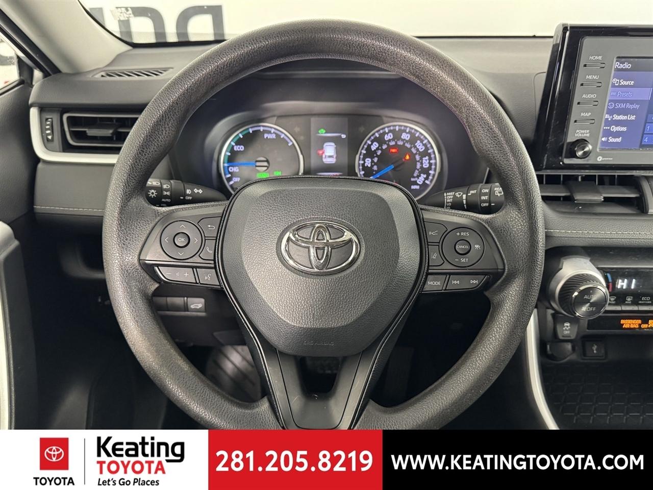 Toyota RAV4 Hybrid XLE 2021