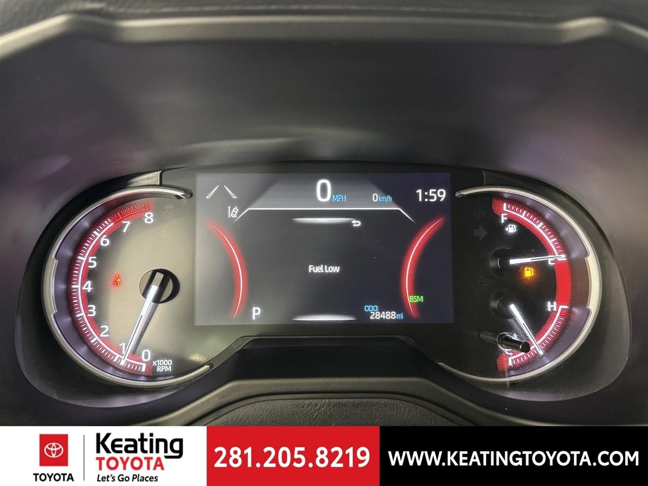 Toyota RAV4 XLE 2024