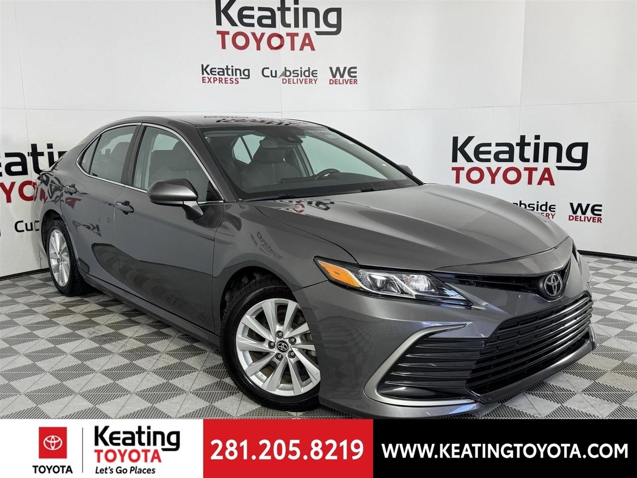 Toyota Camry LE 2022