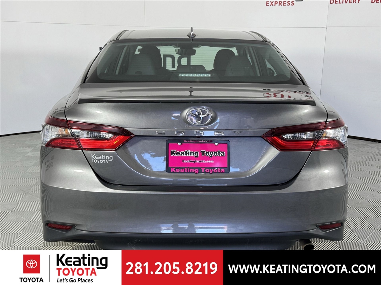 Toyota Camry LE 2022