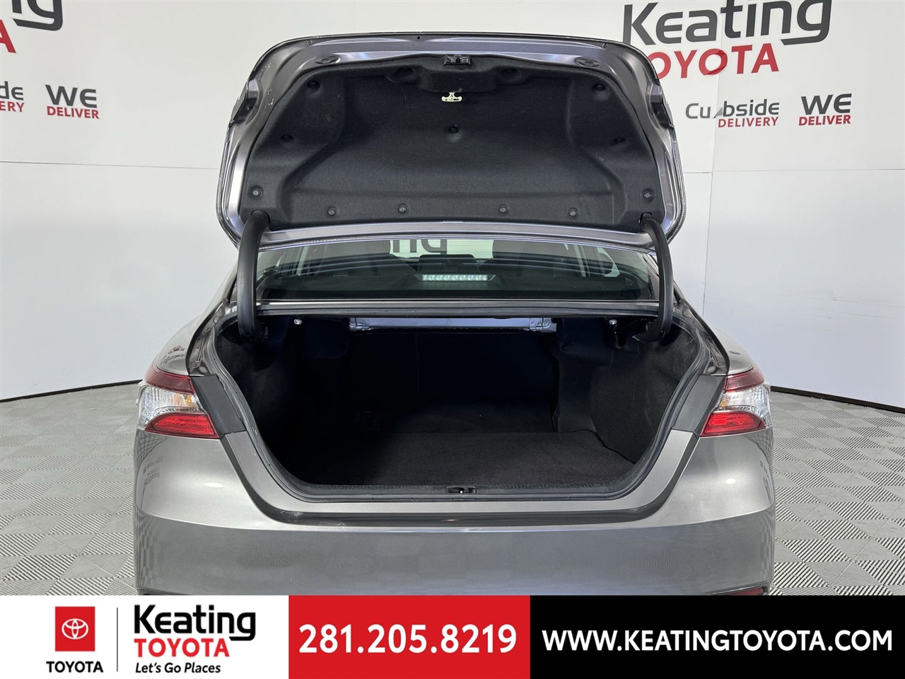 Toyota Camry LE 2022