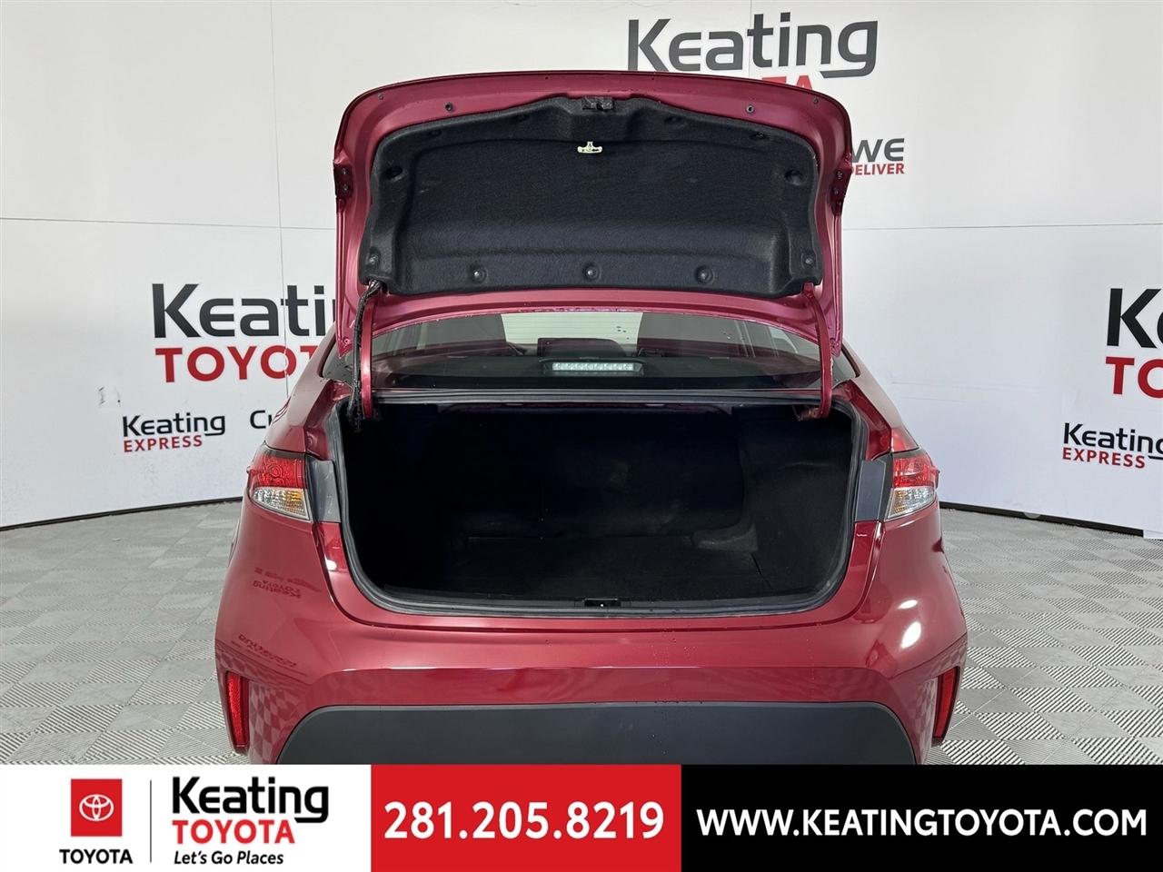 Toyota Corolla LE 2025