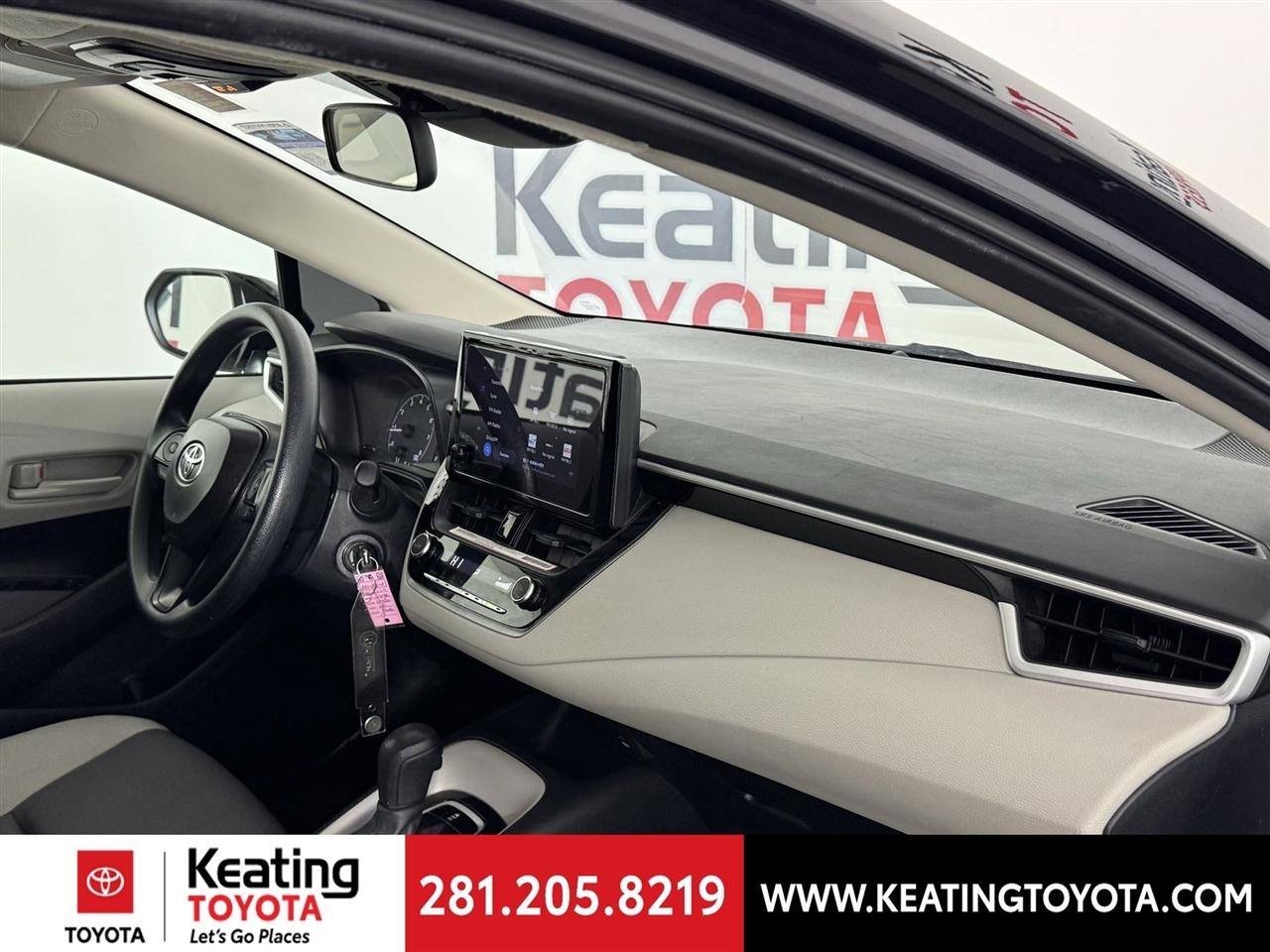 Toyota Corolla LE 2024