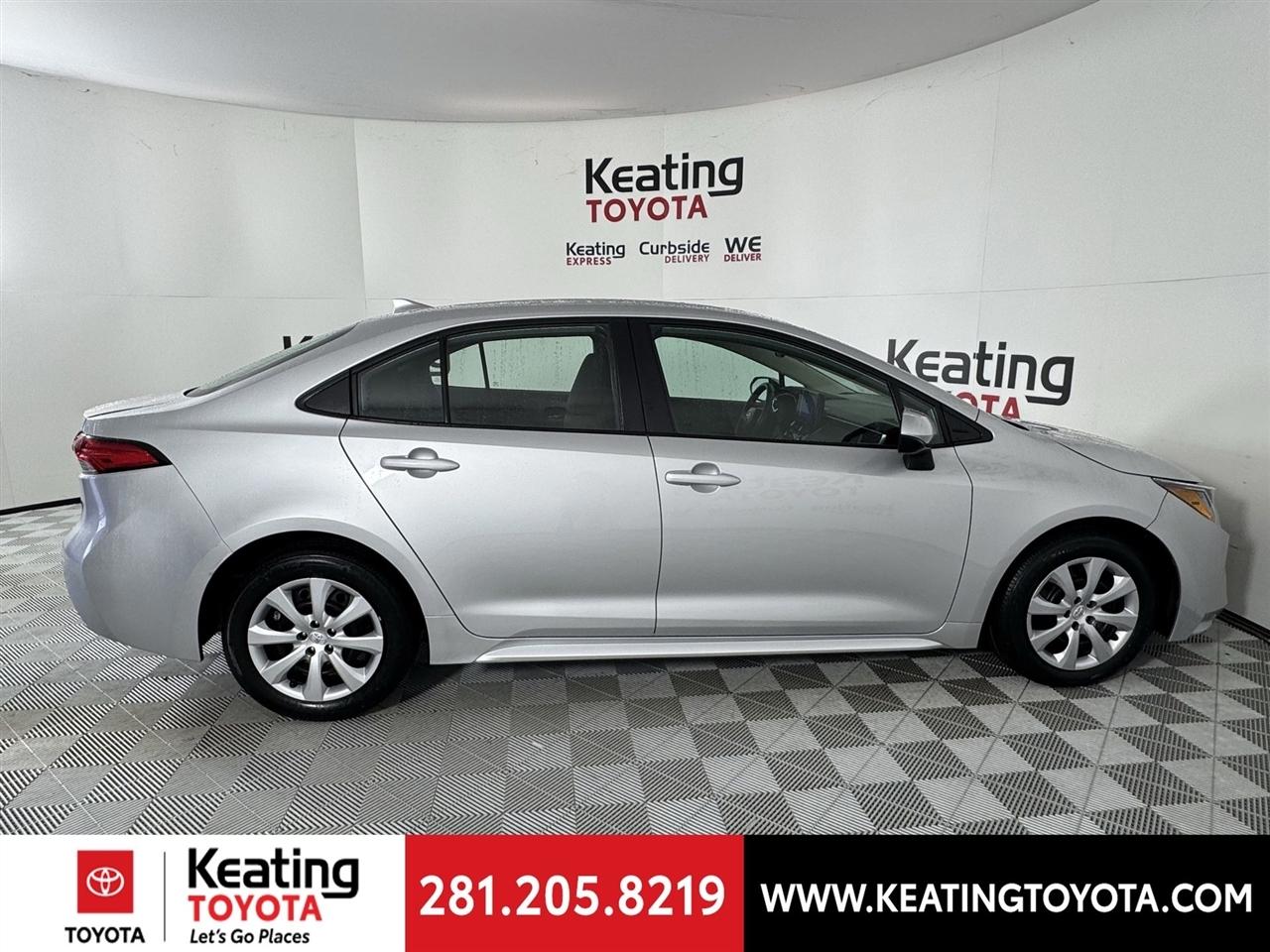 Toyota Corolla LE 2024