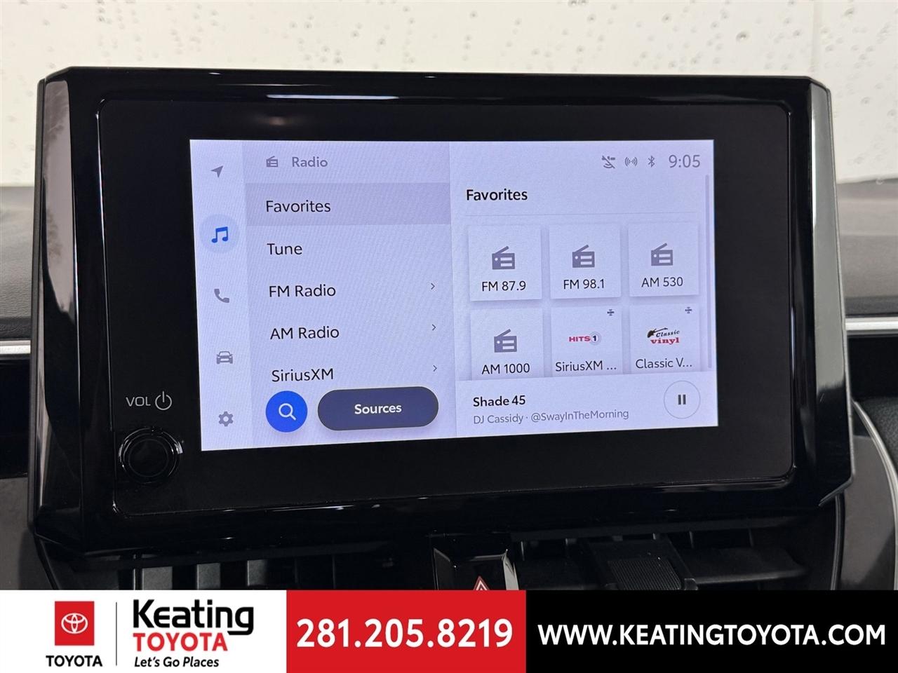 Toyota Corolla LE 2024