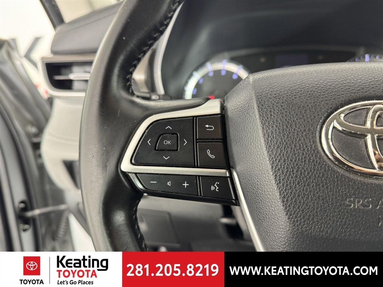 Toyota Highlander LE AWD V6 2022