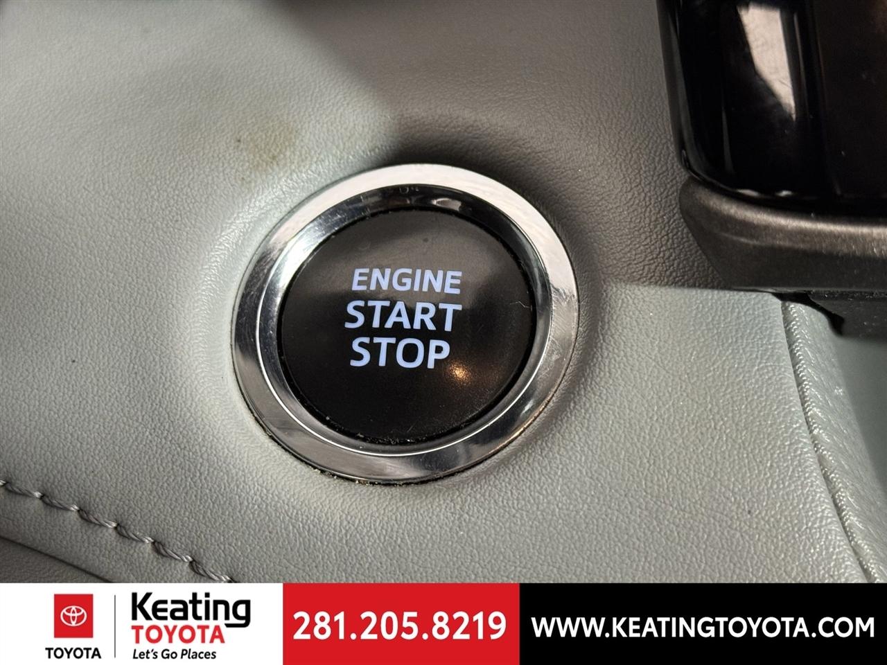 Toyota Highlander LE AWD V6 2022