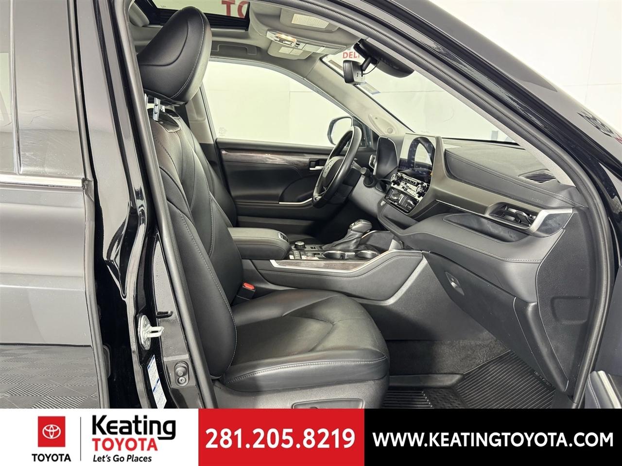 Toyota Highlander Limited AWD V6 2021