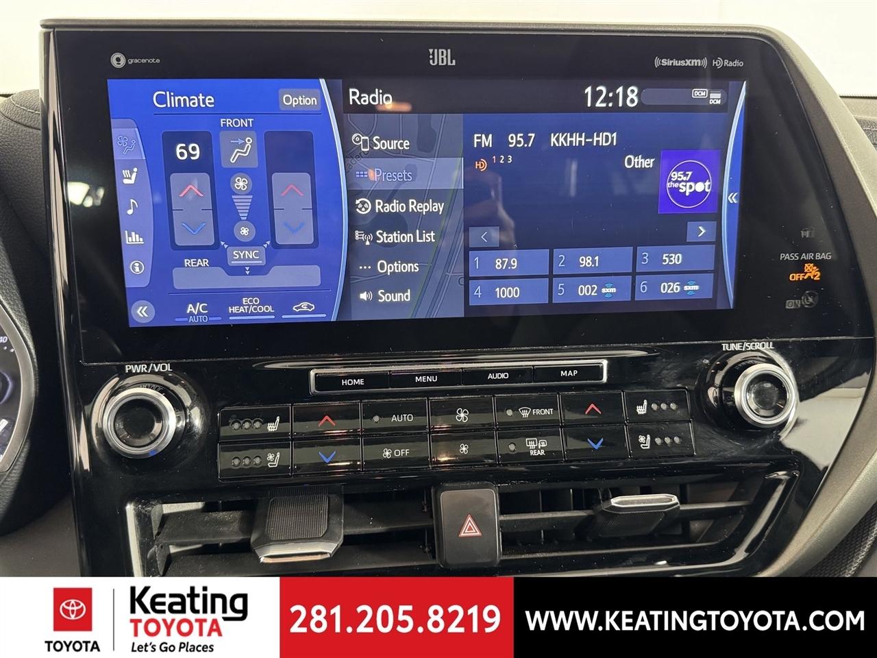 Toyota Highlander Limited AWD V6 2021