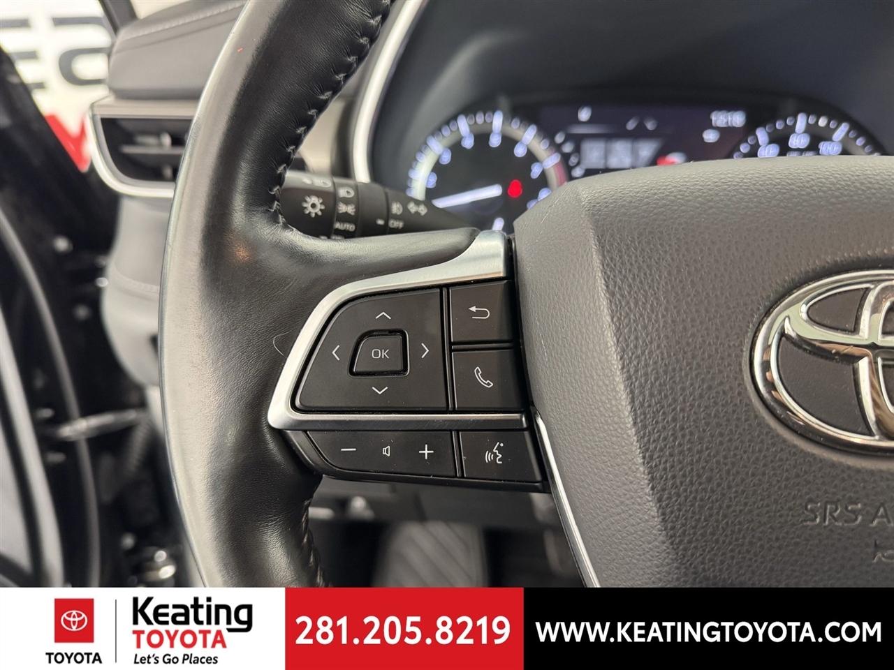 Toyota Highlander Limited AWD V6 2021