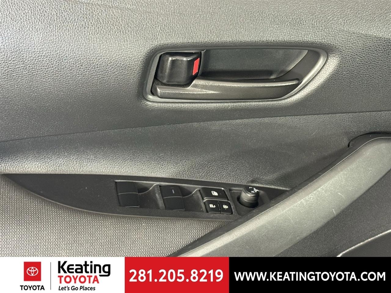 Toyota Corolla LE 2024