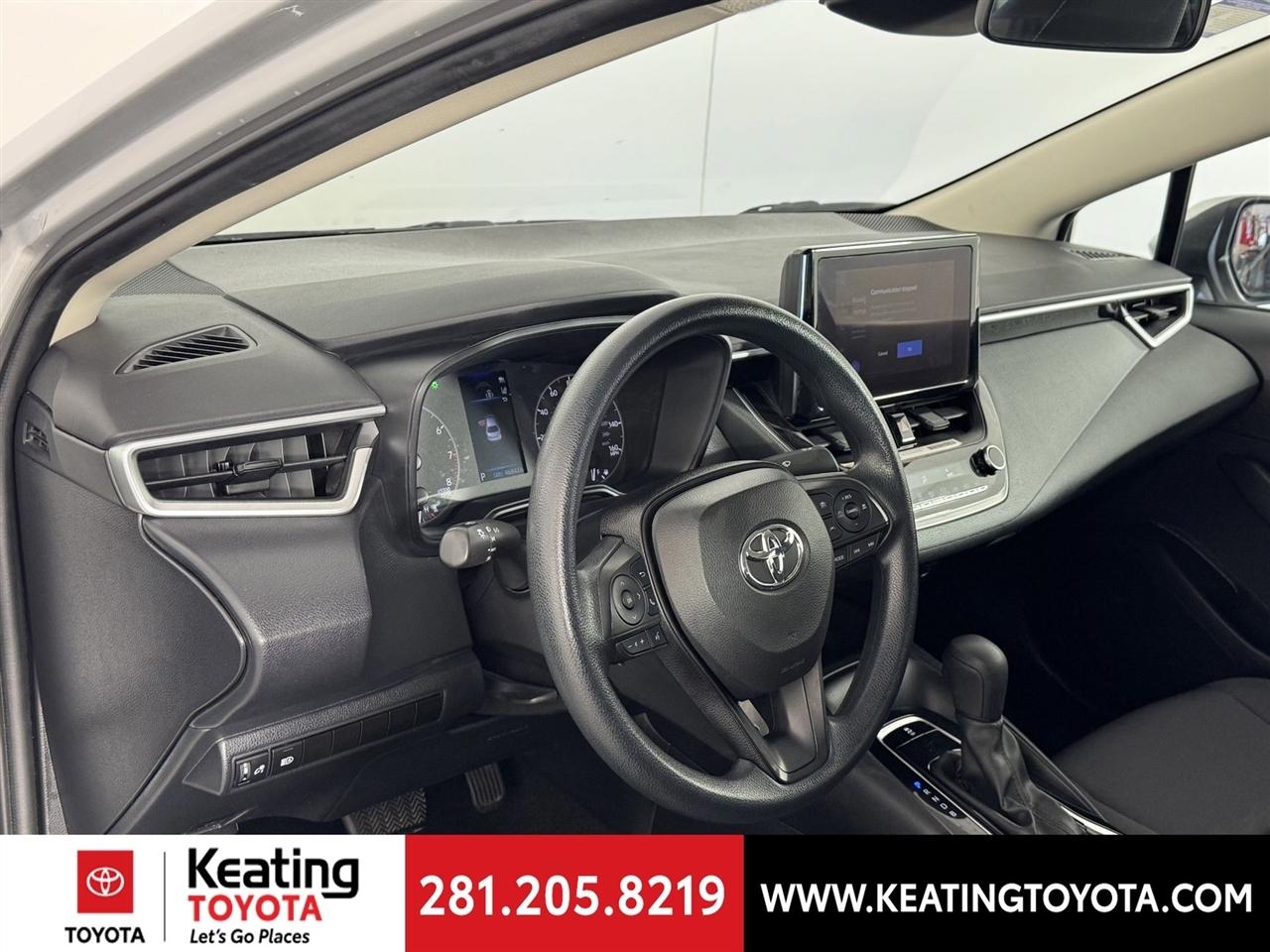 Toyota Corolla LE 2024