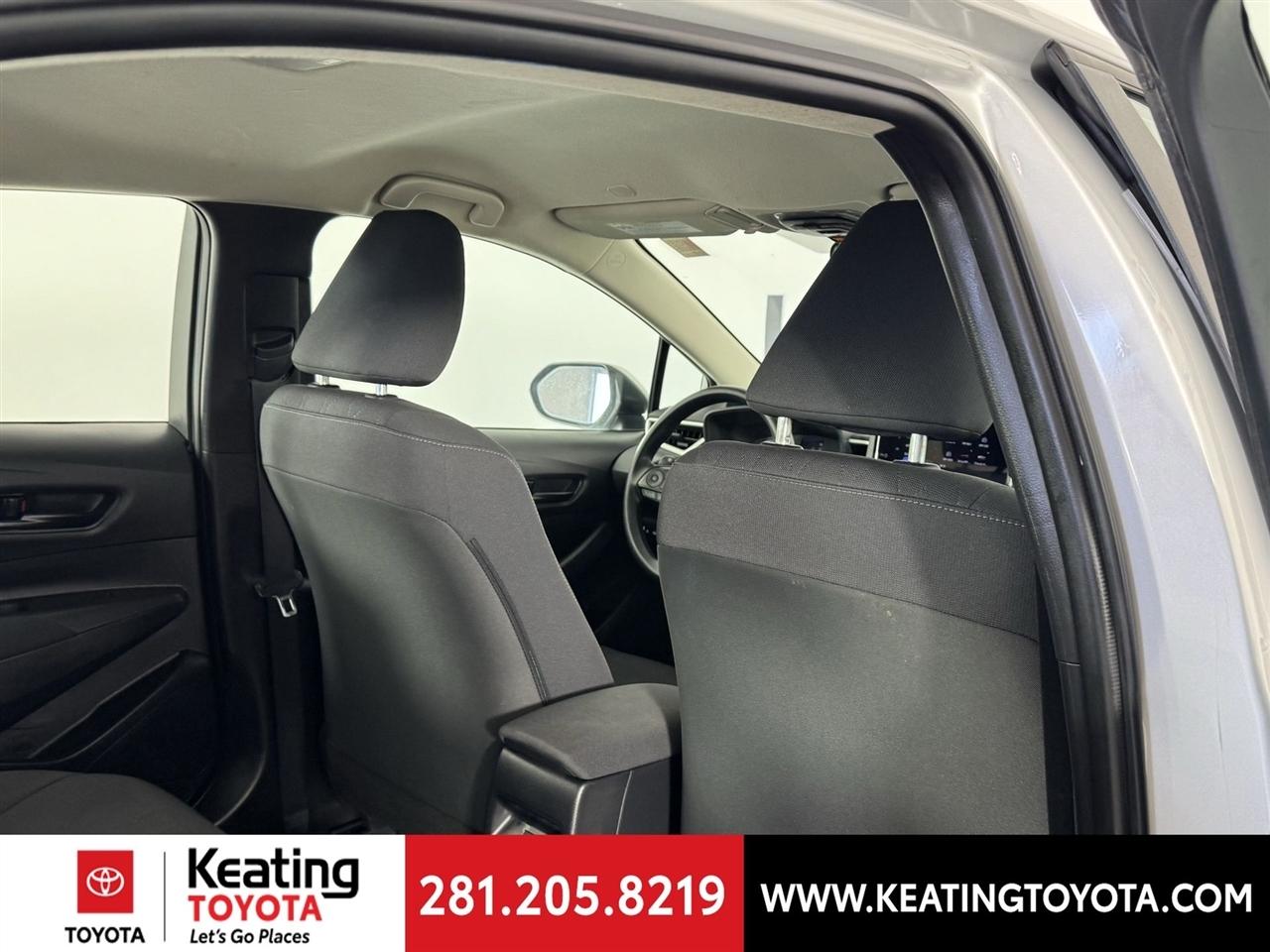 Toyota Corolla LE 2024