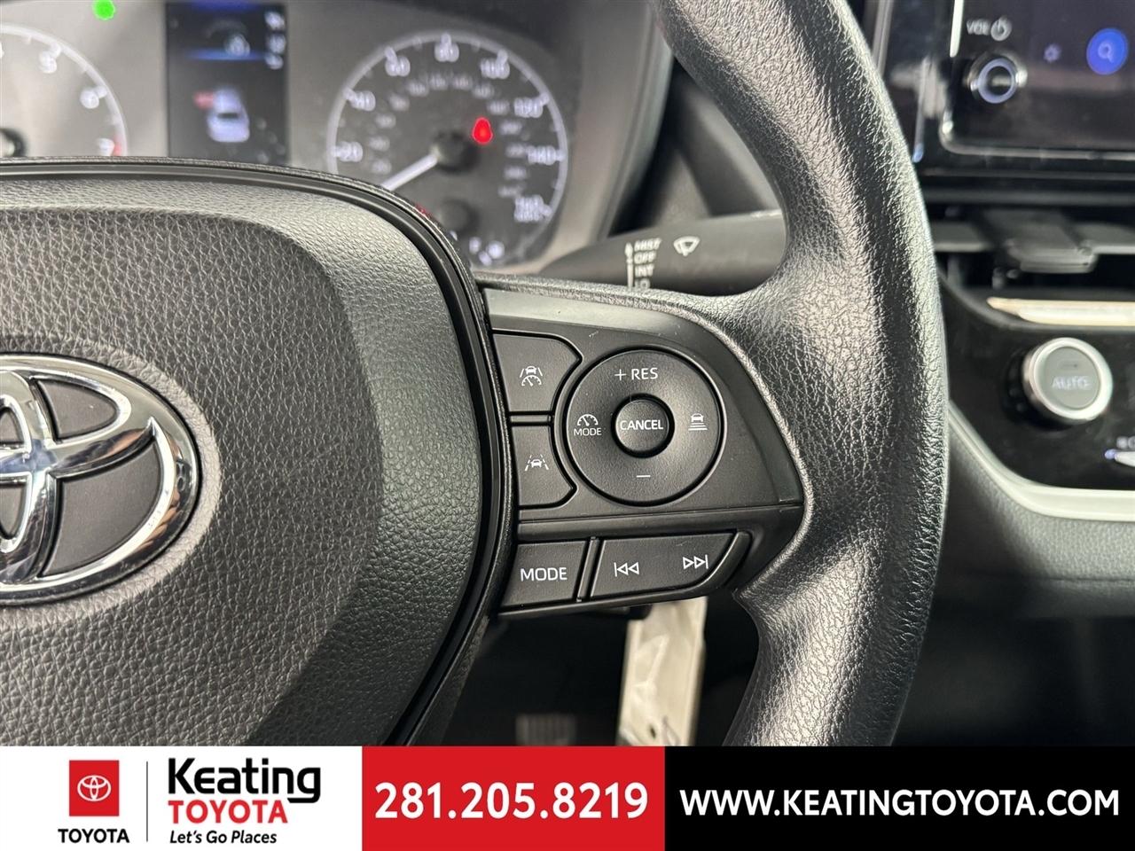 Toyota Corolla LE 2024